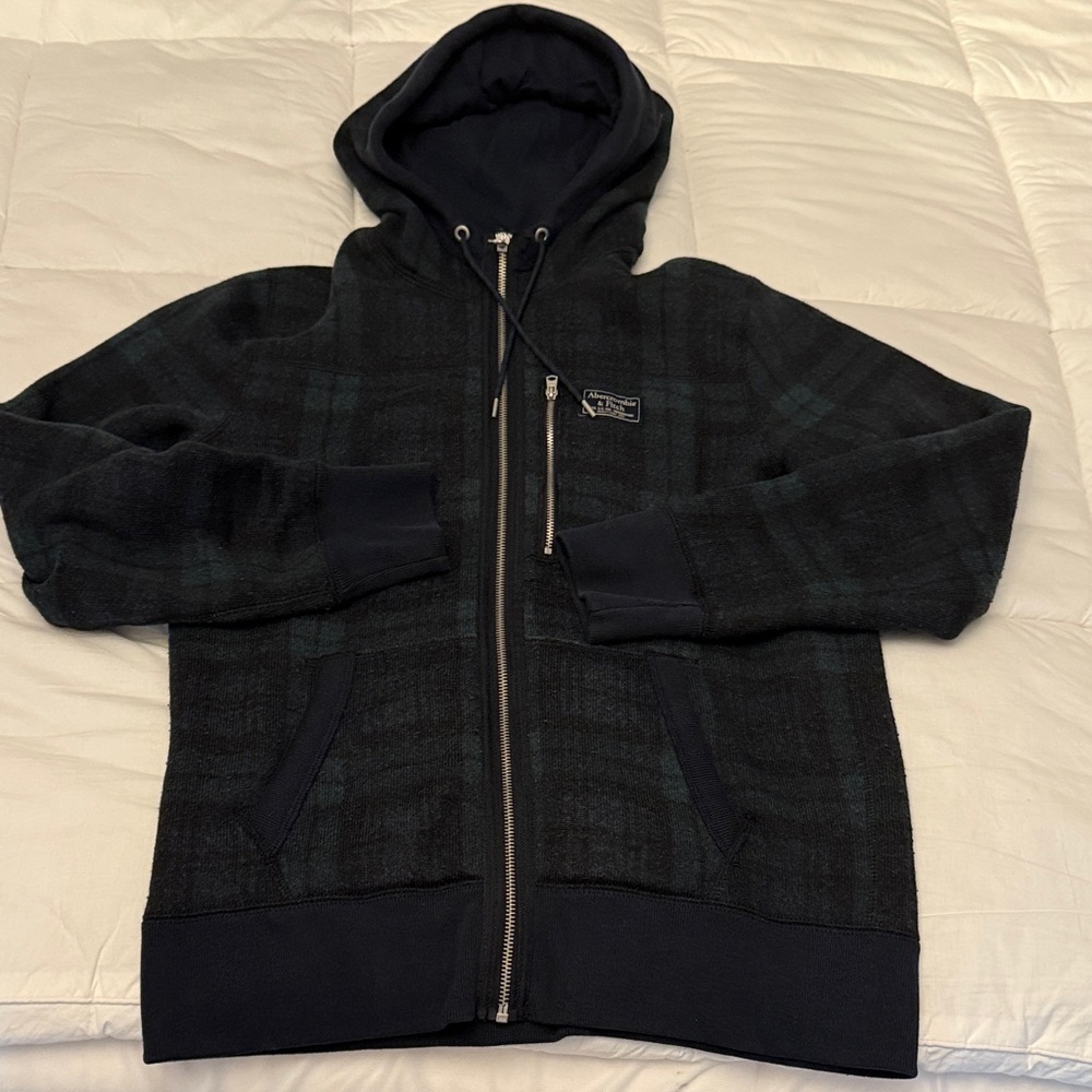 Abercrombie & Fitch Navy and Gray Checkered Hoodie
